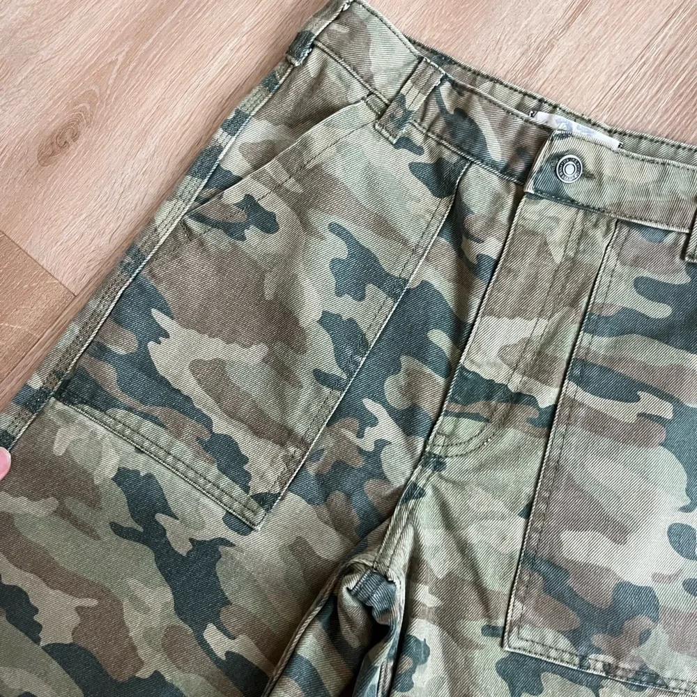 Free People Remy Camouflage printed Capri